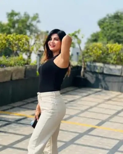 Call Girls Patharia Cash On Delivery